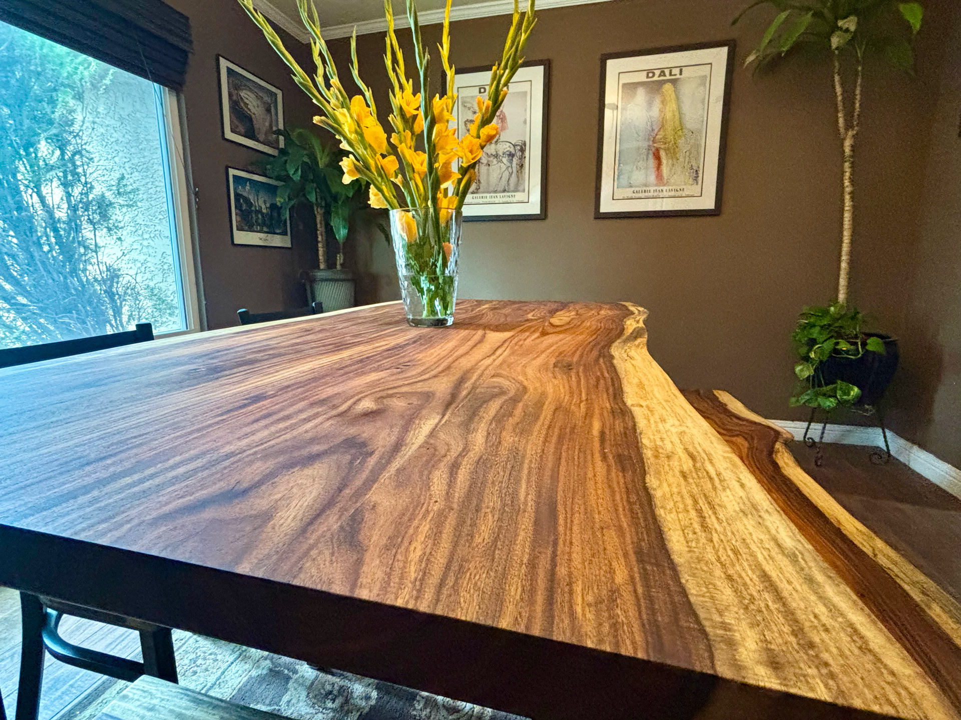 The finished table in the dining room