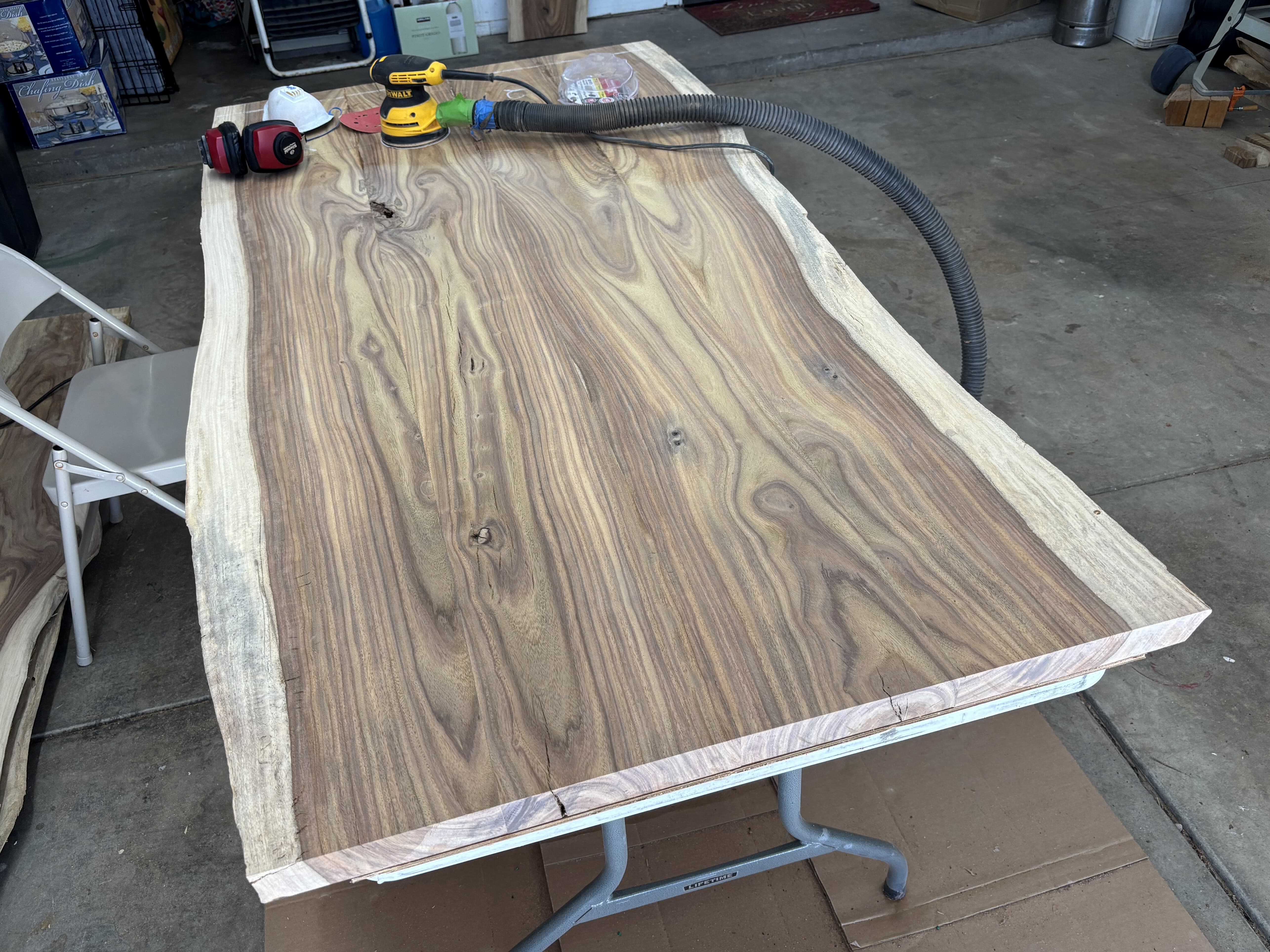 Knocking down glue ridges and high spots