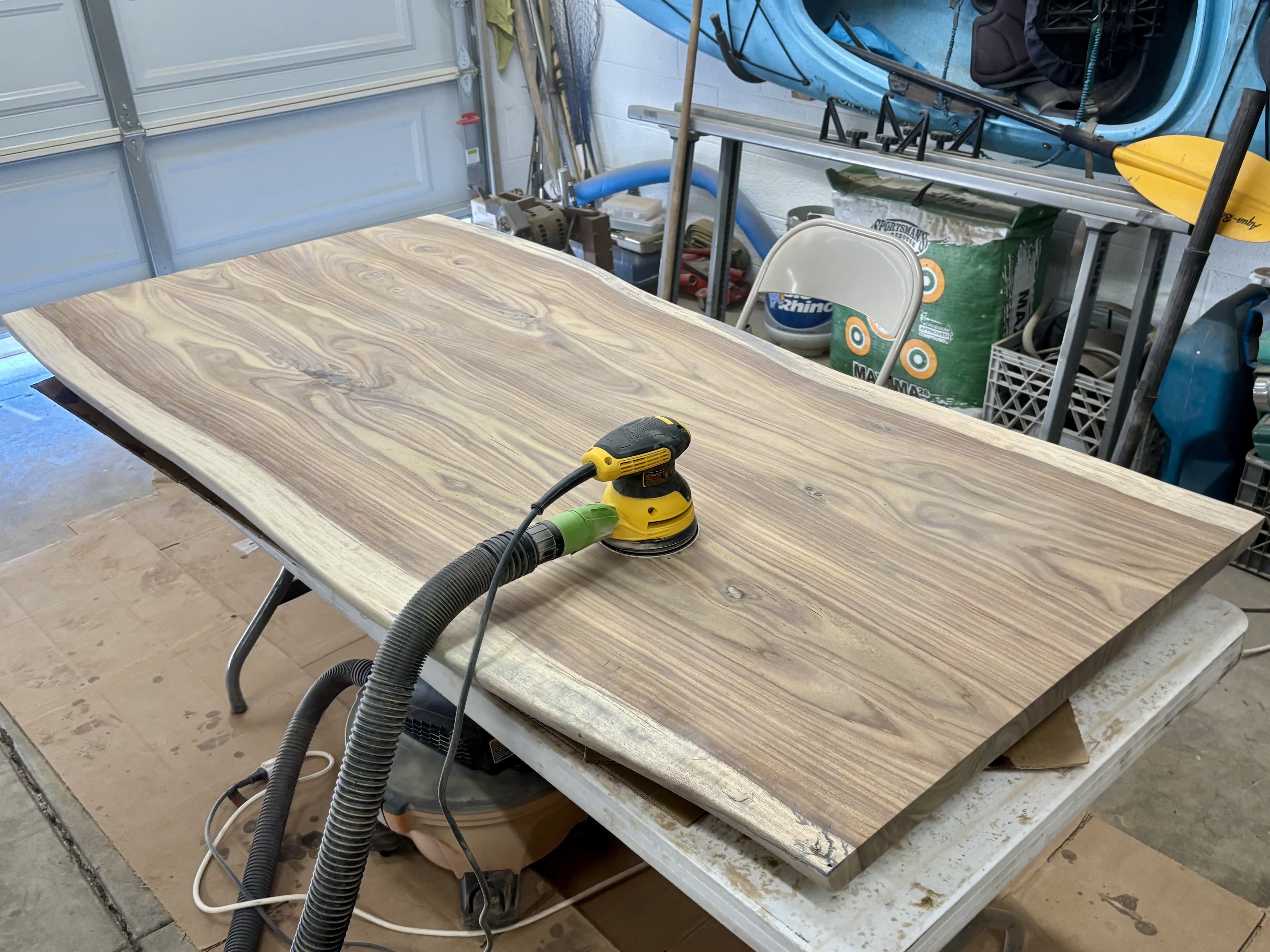 The random-orbit sander working through the grits